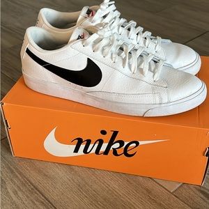 Nike Blazer